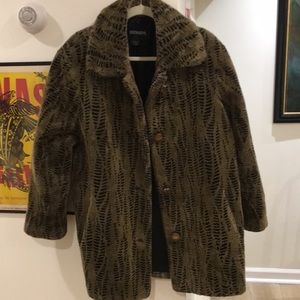 Women’s Large Bernardo Leopard Print Faux Fur Down Coat